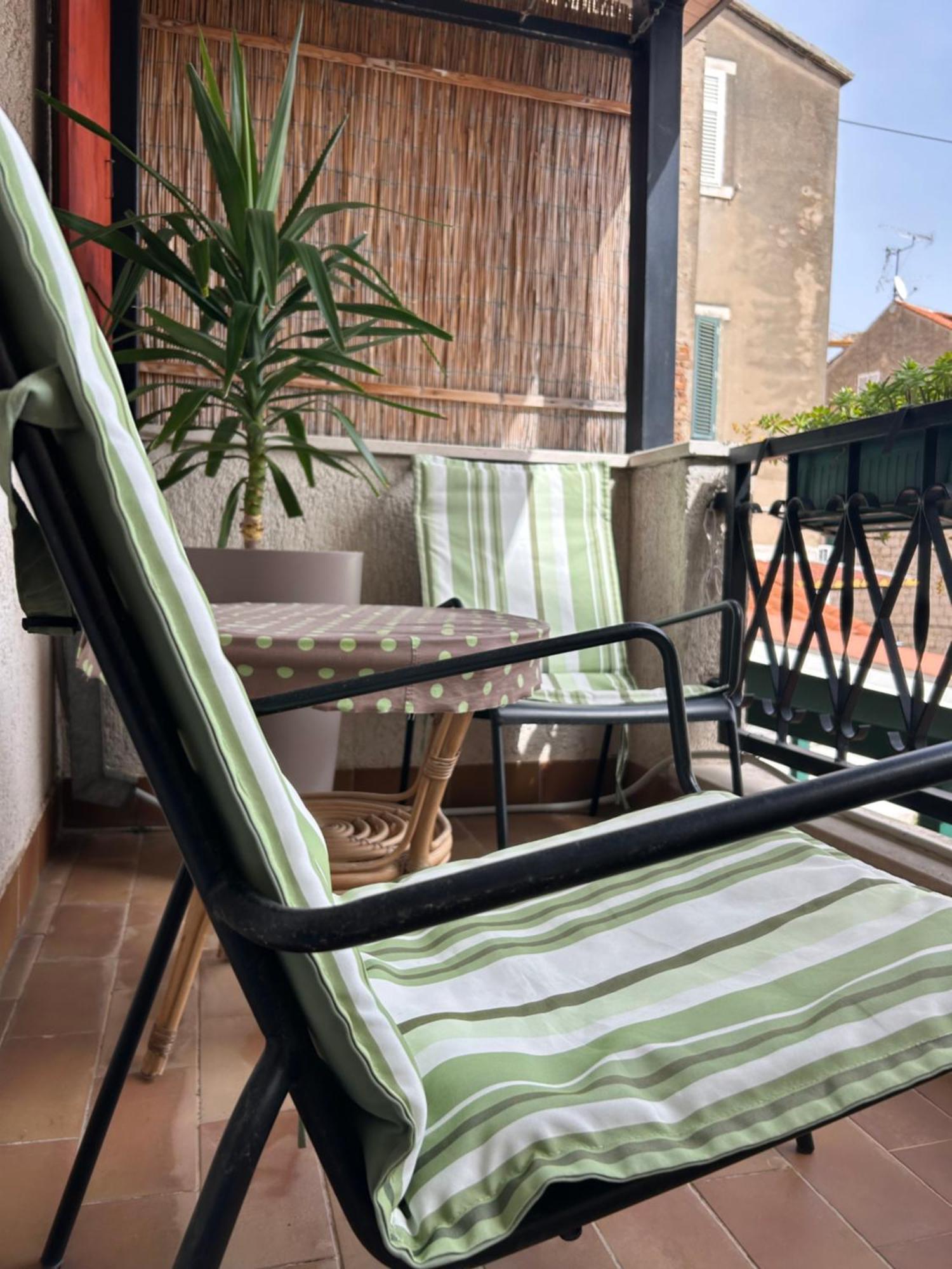 Guesthouse Fjaka Сплит Экстерьер фото