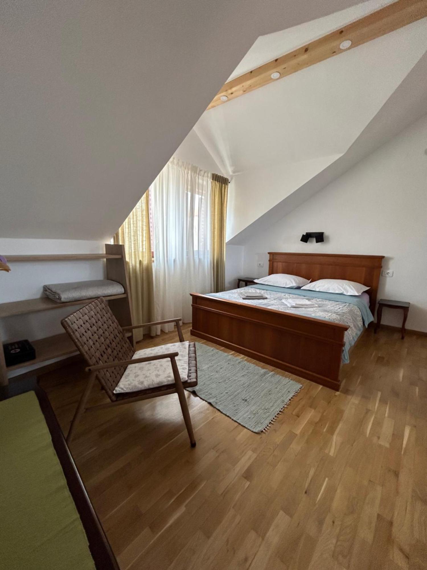 Guesthouse Fjaka Сплит Экстерьер фото